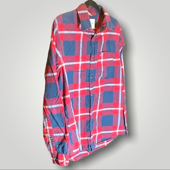 Hollister Plaid Button Down Shirt Red/Blue - Picture 3 of 9
